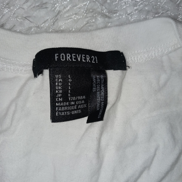 Forever 21 Brand "BOSS" crop top with rolled sleeve detail. Womens size L - Picture 2 of 2